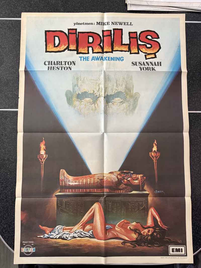 poster -the awakening-1980
