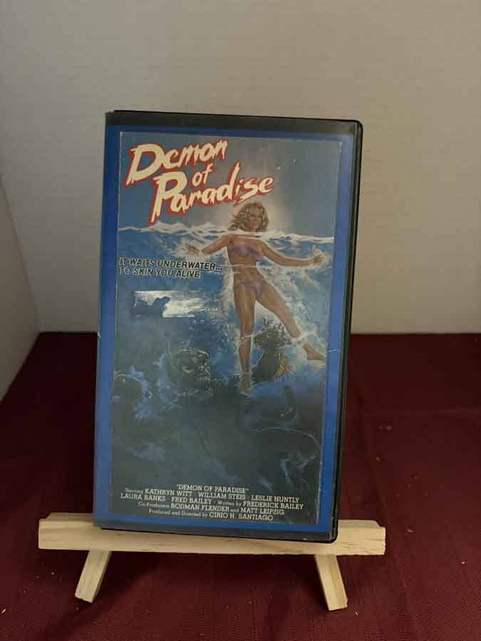 vhs- Demon of Paradise 1993
