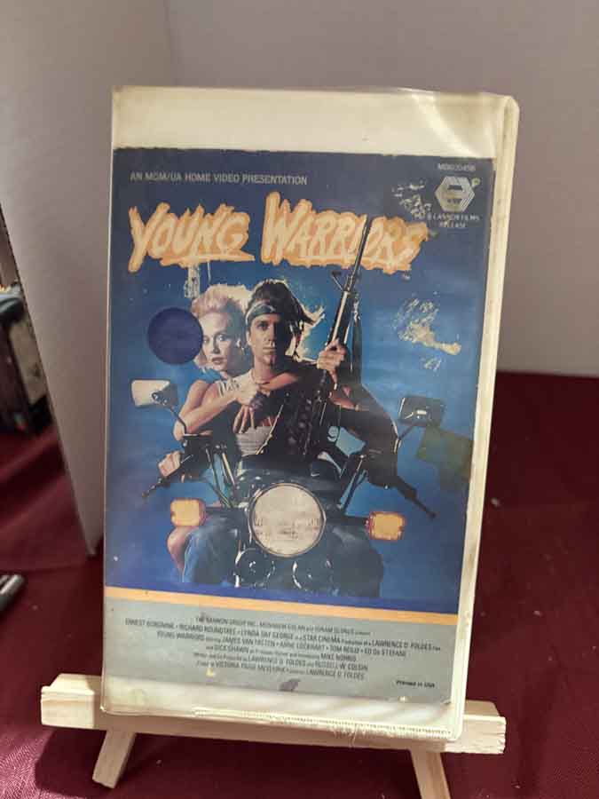 VHS – YOUNG WARRIORS-english