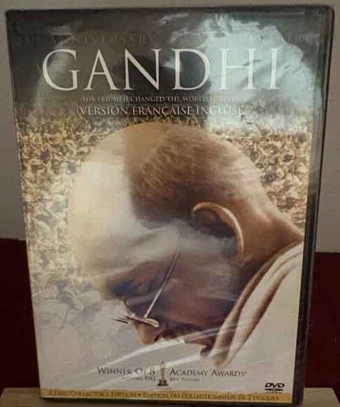 dvd- gandhi 1982