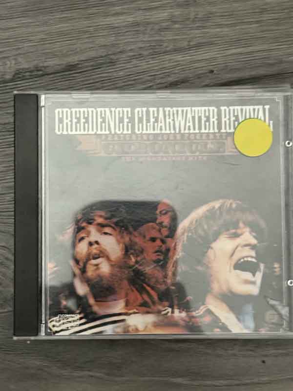 cd- Creedence Clearwater Revival : Chronicle 1976