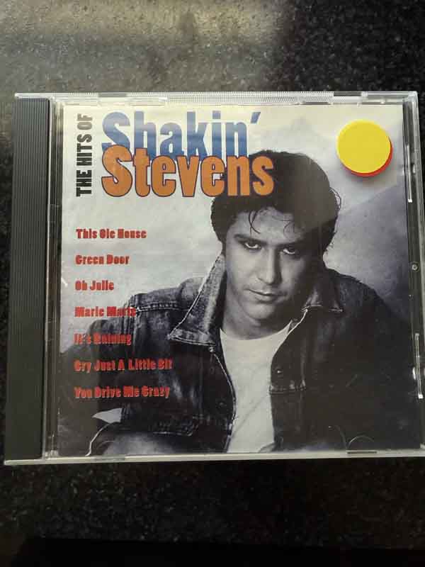 cd- Shakin’ Stevens : the hits of Shakin’ Stevens 1996