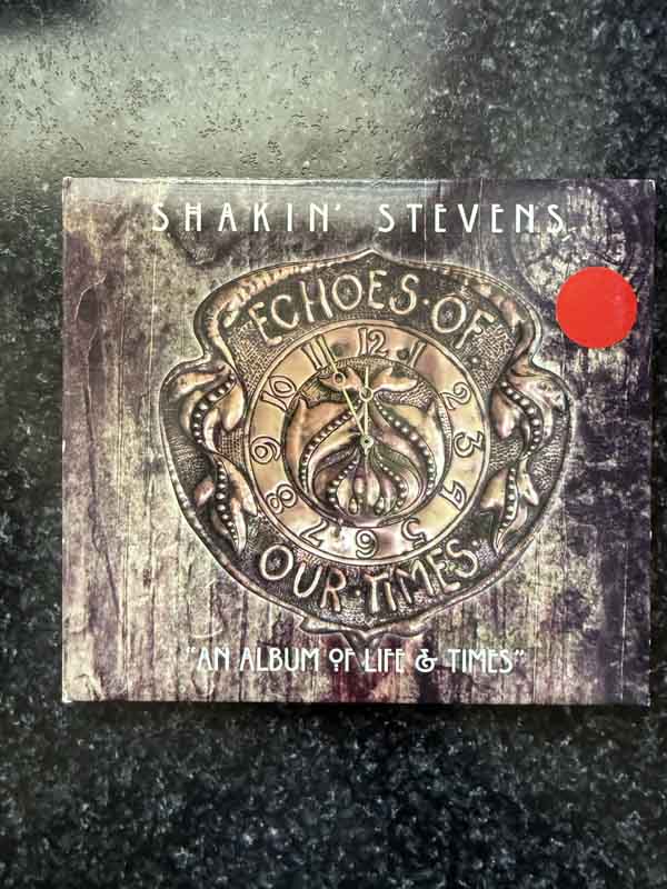 cd- Shakin’ Stevens : Echoes Of Our Times 2016