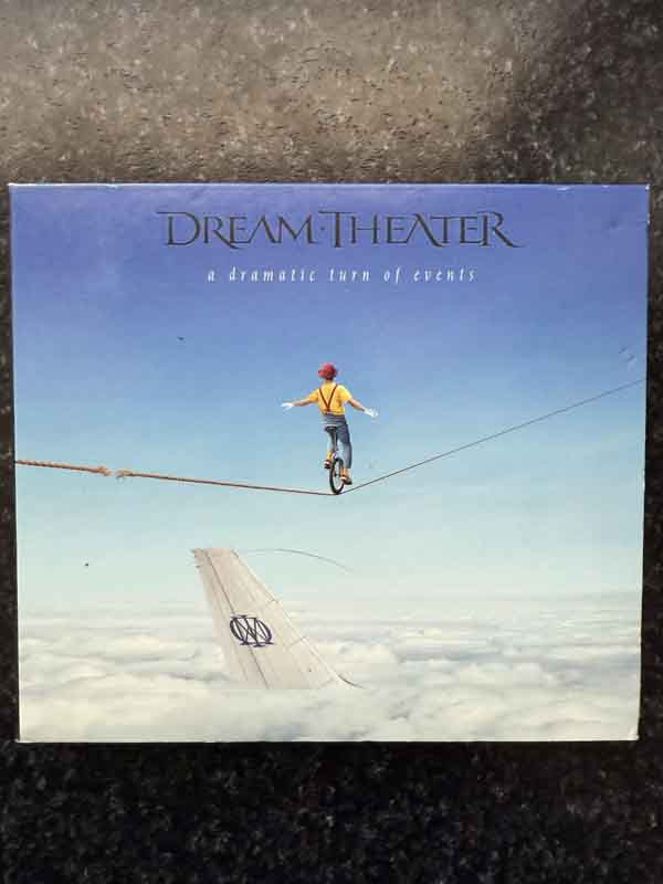 cd- Dream Theater : A Dramatic Turn Of Events 2011