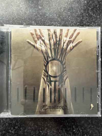 cd – enslaved : RIITIIR (2012)