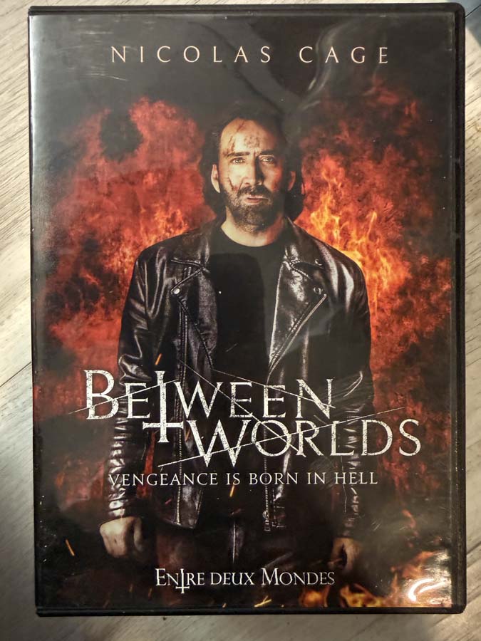 dvd – Between Worlds (2018)