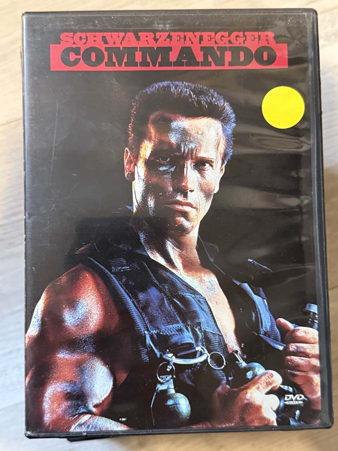 dvd – commando (1985)