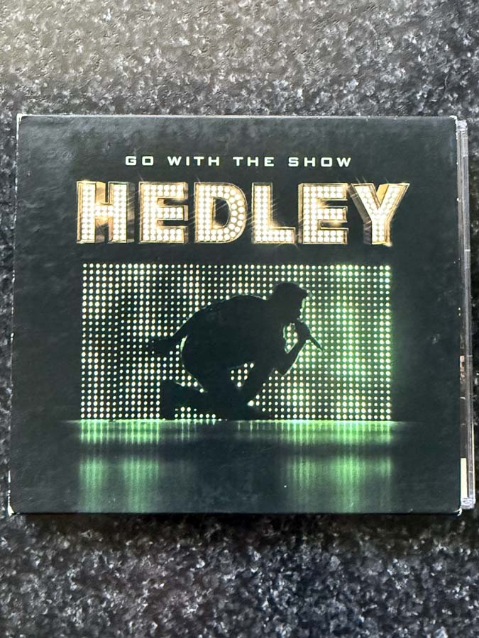 cd – hedley : go with the show (2010)