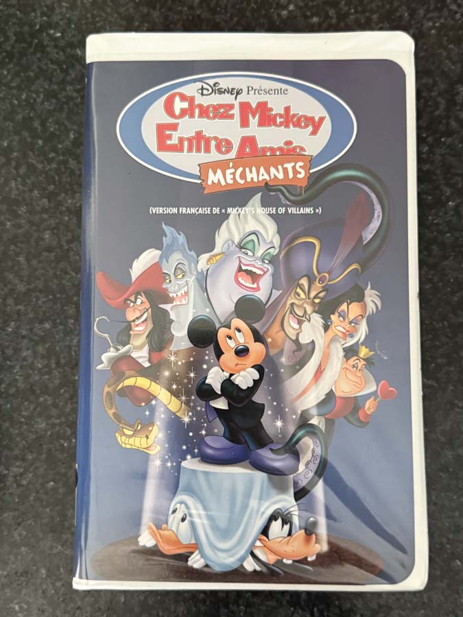 vhs – chez mickey entre amis méchants (2002)