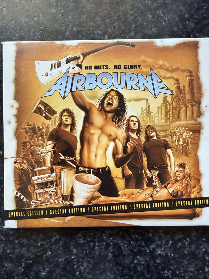 cd – Airbourne : No Guts. No Glory. (2010)